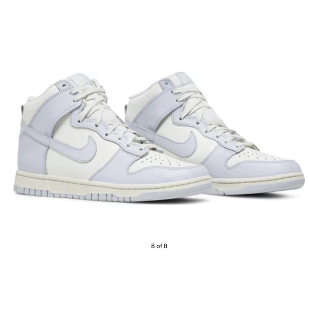 NIKE • WOMEN’S 2021 Dunk High- Football Grey Size 9 EUC DD1869-102